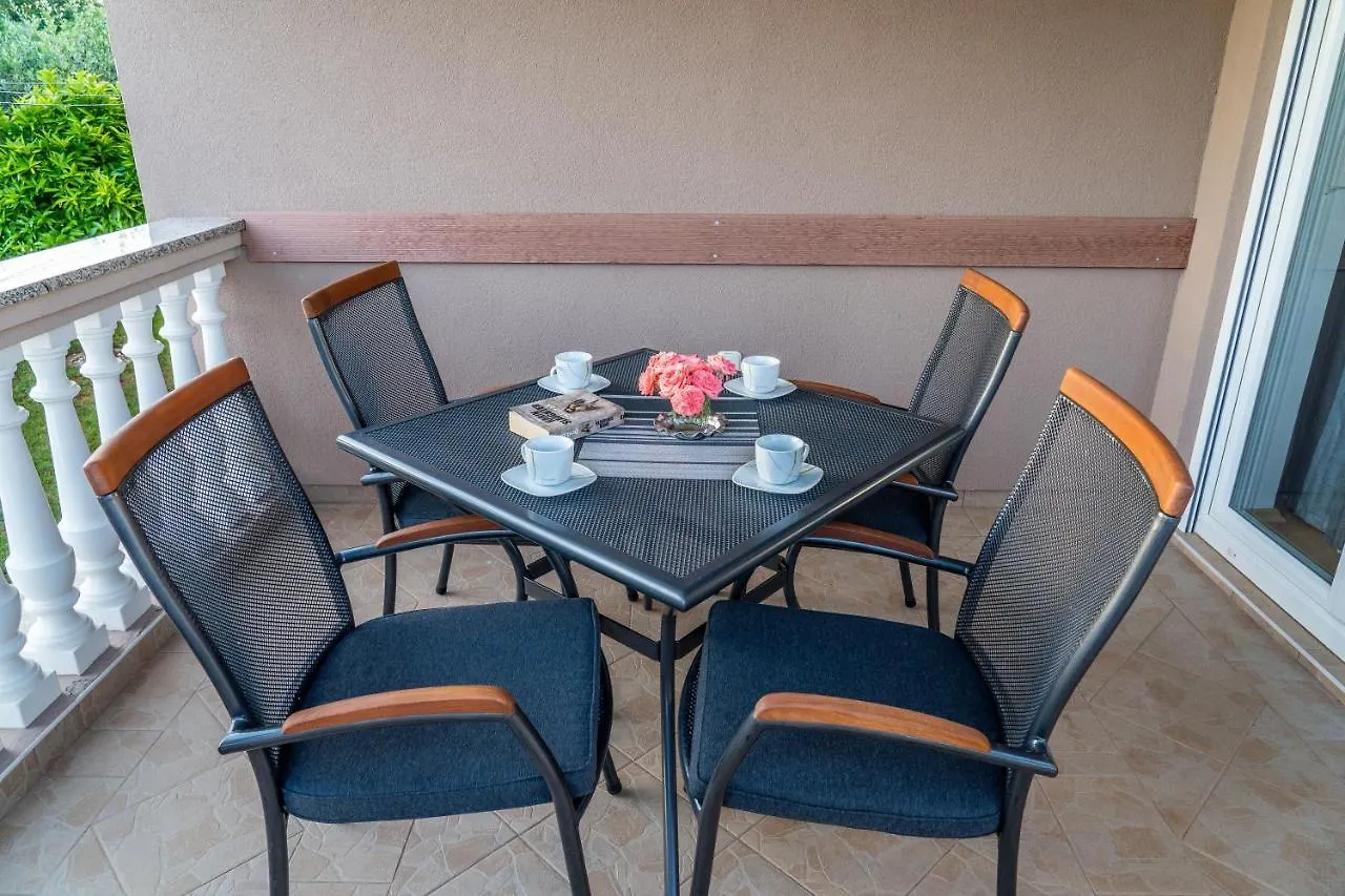 Apartment Suncica Pula
