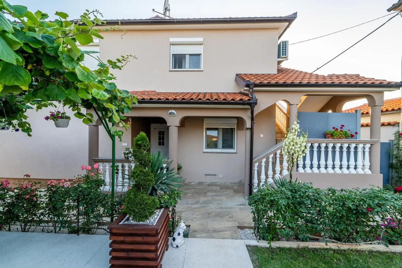 Apartment Suncica Pula