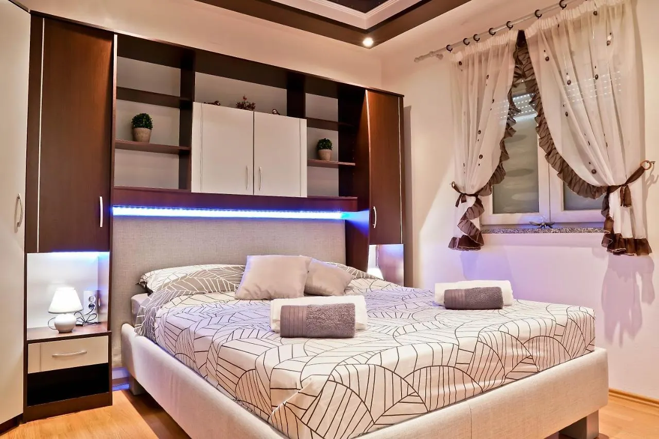 Apartment Suncica Pula Croatia